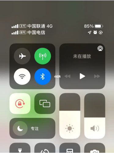 库车苹果手机维修分享iPhone双卡信号解决办法 