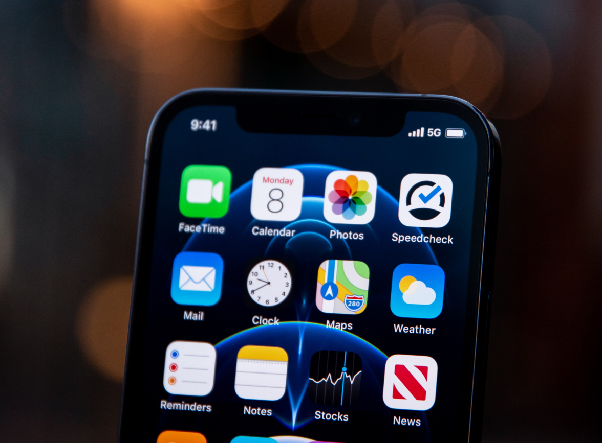 库车苹果手机维修分享为什么 iPhone 12 在冬季会自动关机 