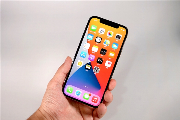 库车苹果手机维修分享iOS 14.2修订版已到，专属iPhone 12系列 